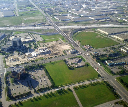 Looking north at Hurontario St/Highway 401 interchange